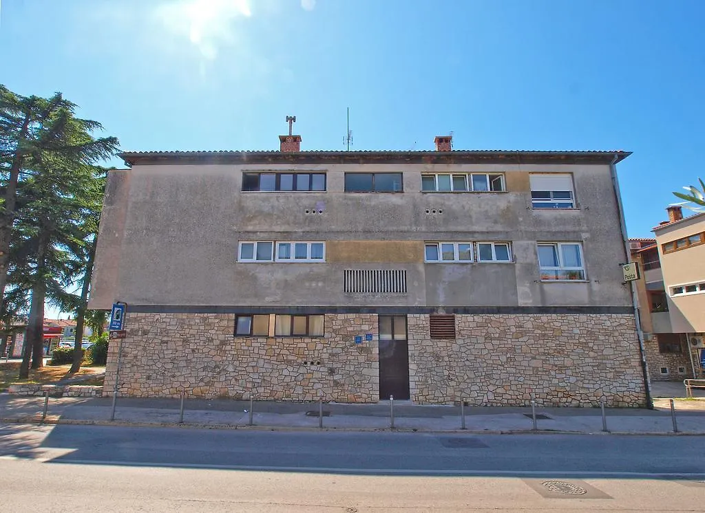 Apartments Elda 1470 Fazana
